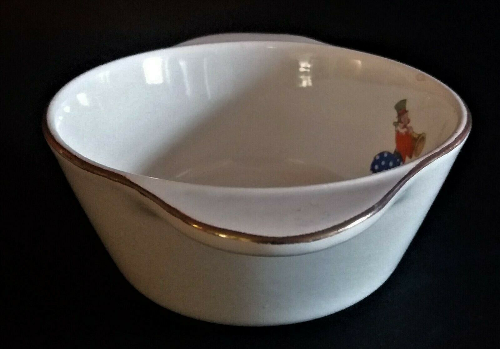 Earthenware bowl Sarreguemines décor clowns 60s