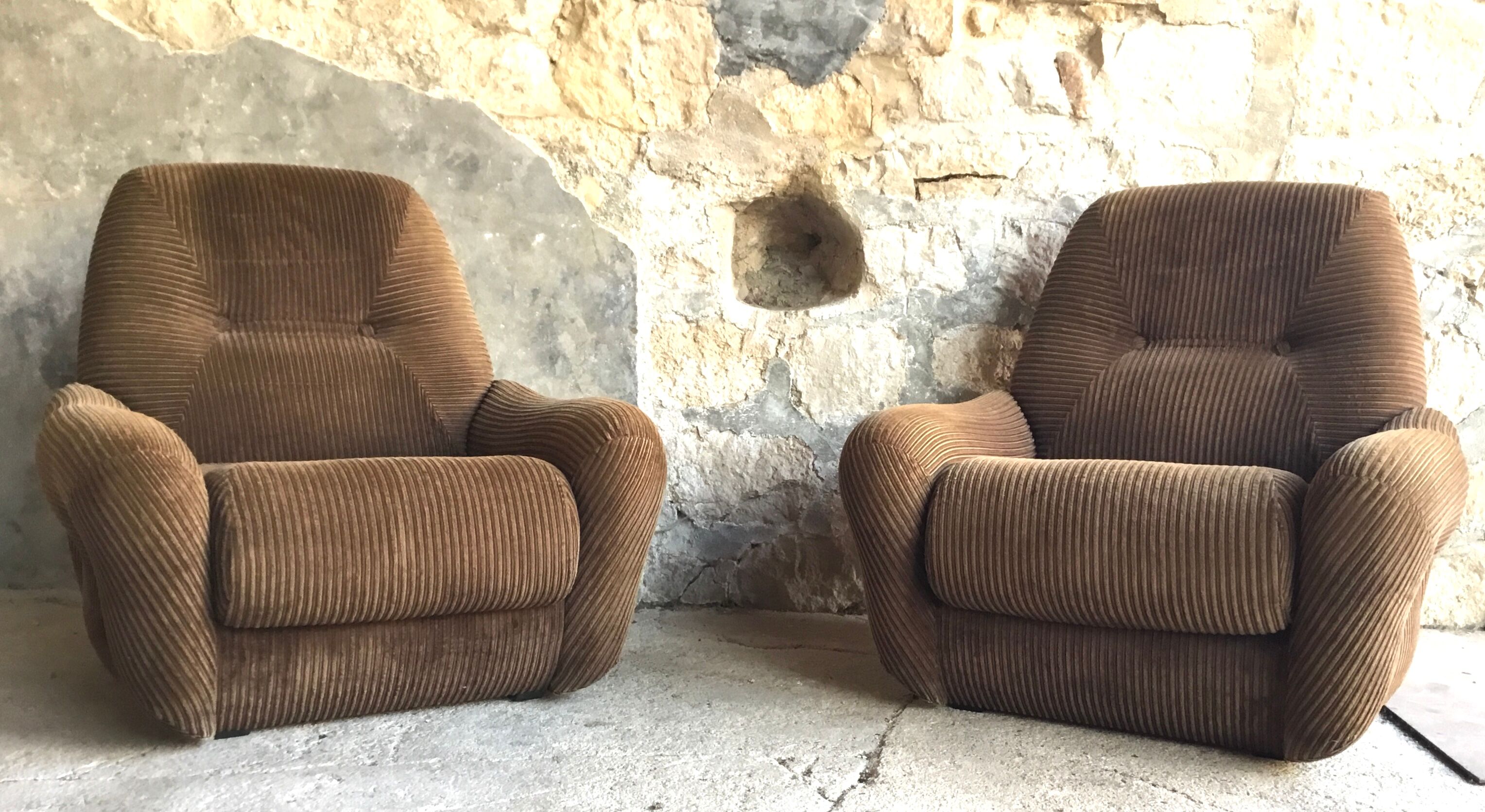 Space-age armchair