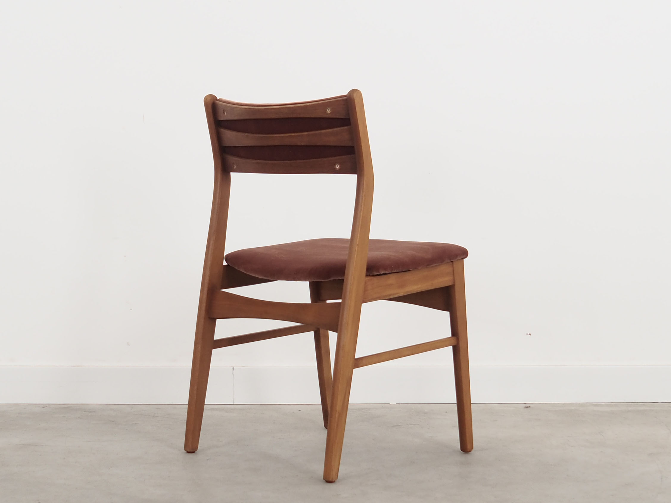 Set of six beech chairs, Danish design, 70s, made in Denmark