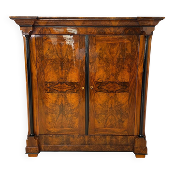 Biedermeier Wardrobe, Walnut Veneer, South Germany circa 1820
