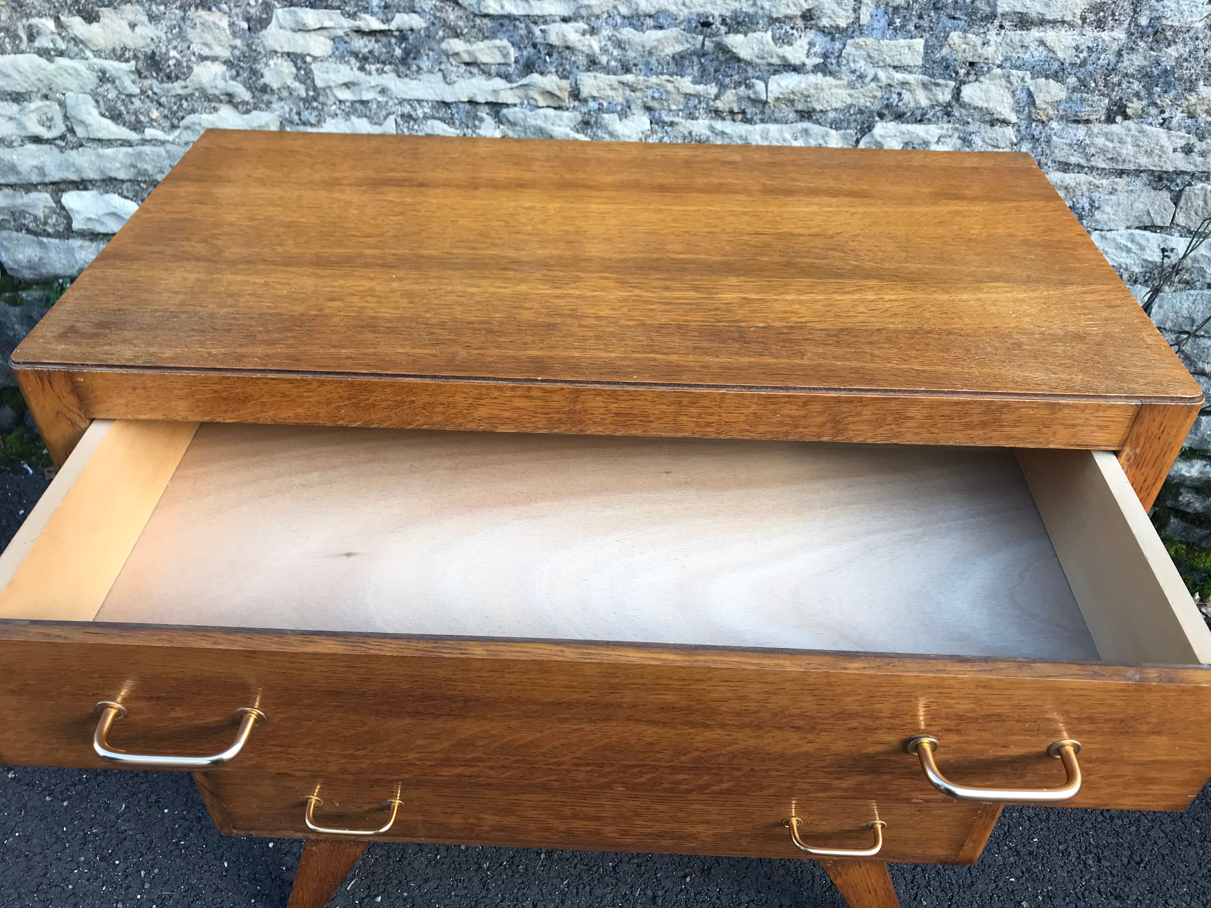 Chest of drawer compass feet