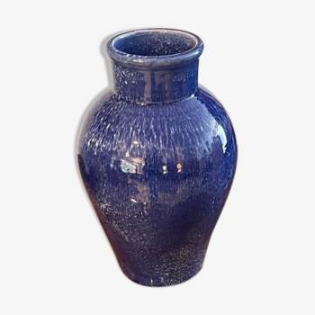 Ceramic vase from Accolay Design