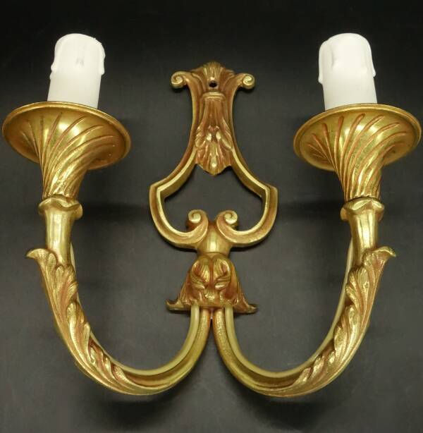 Pair of Louis XV style cage wall lights - bronze from EPI Paris