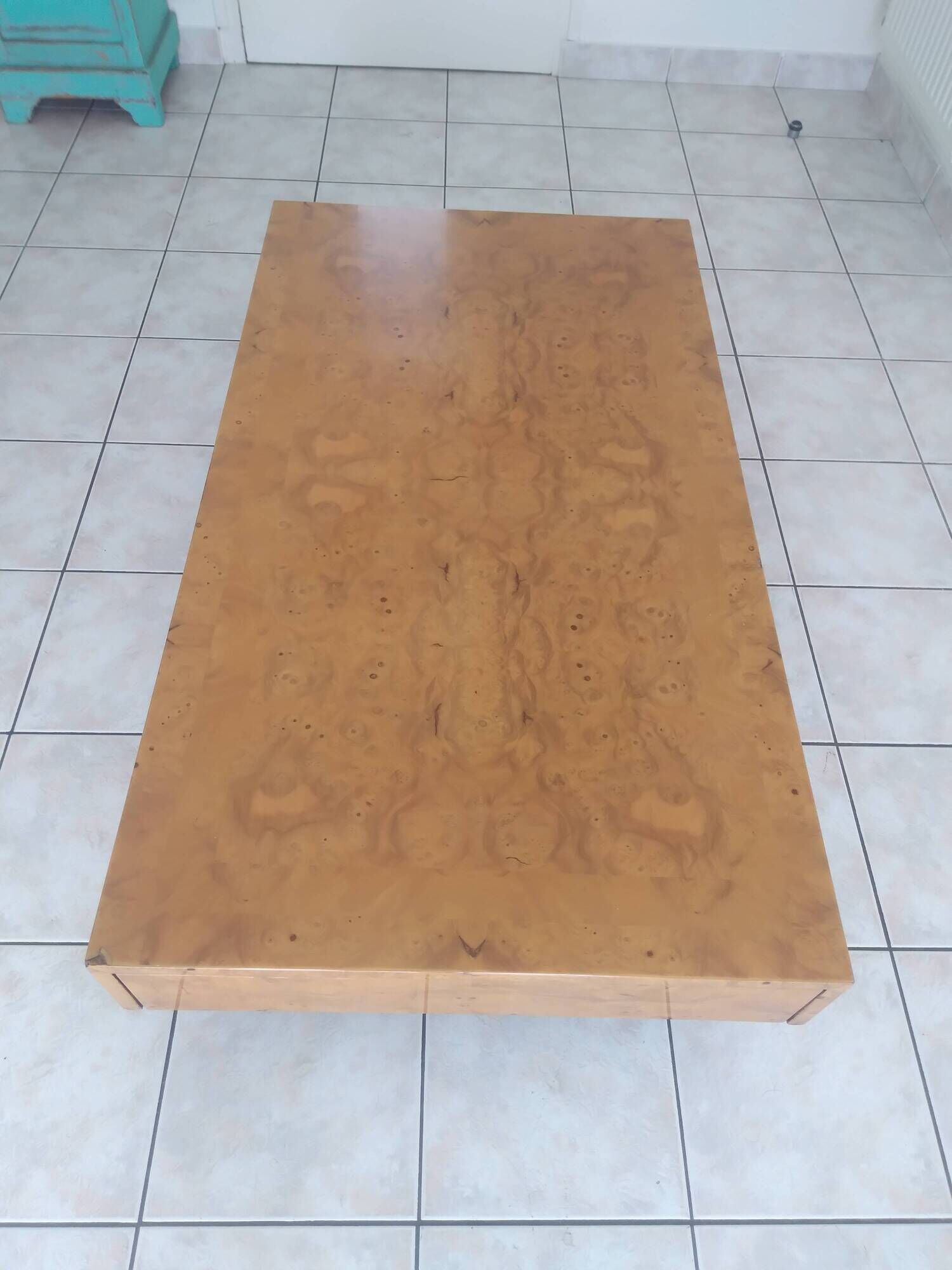 Table basse bois de loupe Jean Claude Mahey Roche Bobois
