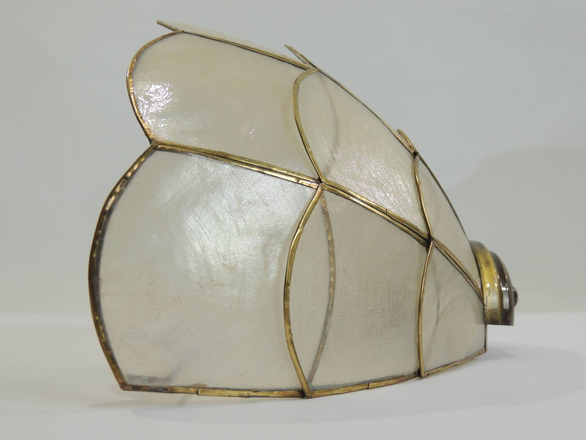 Pair of mother-of-pearl /vintage wall lamps