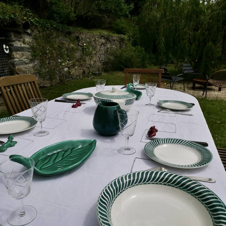 Duo of Vallauris raviers in the shape of green leaves signed Cérenne