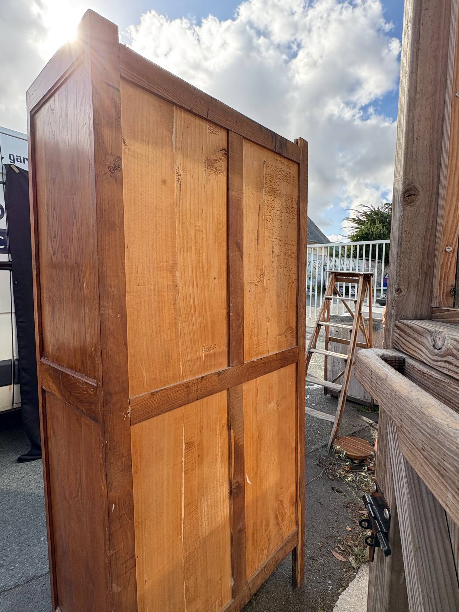 /Art Deco wardrobe with mirror in carved solid oak from the 20s/30s