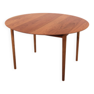Table de repas extensible scandinave en teck massif modèle 311
