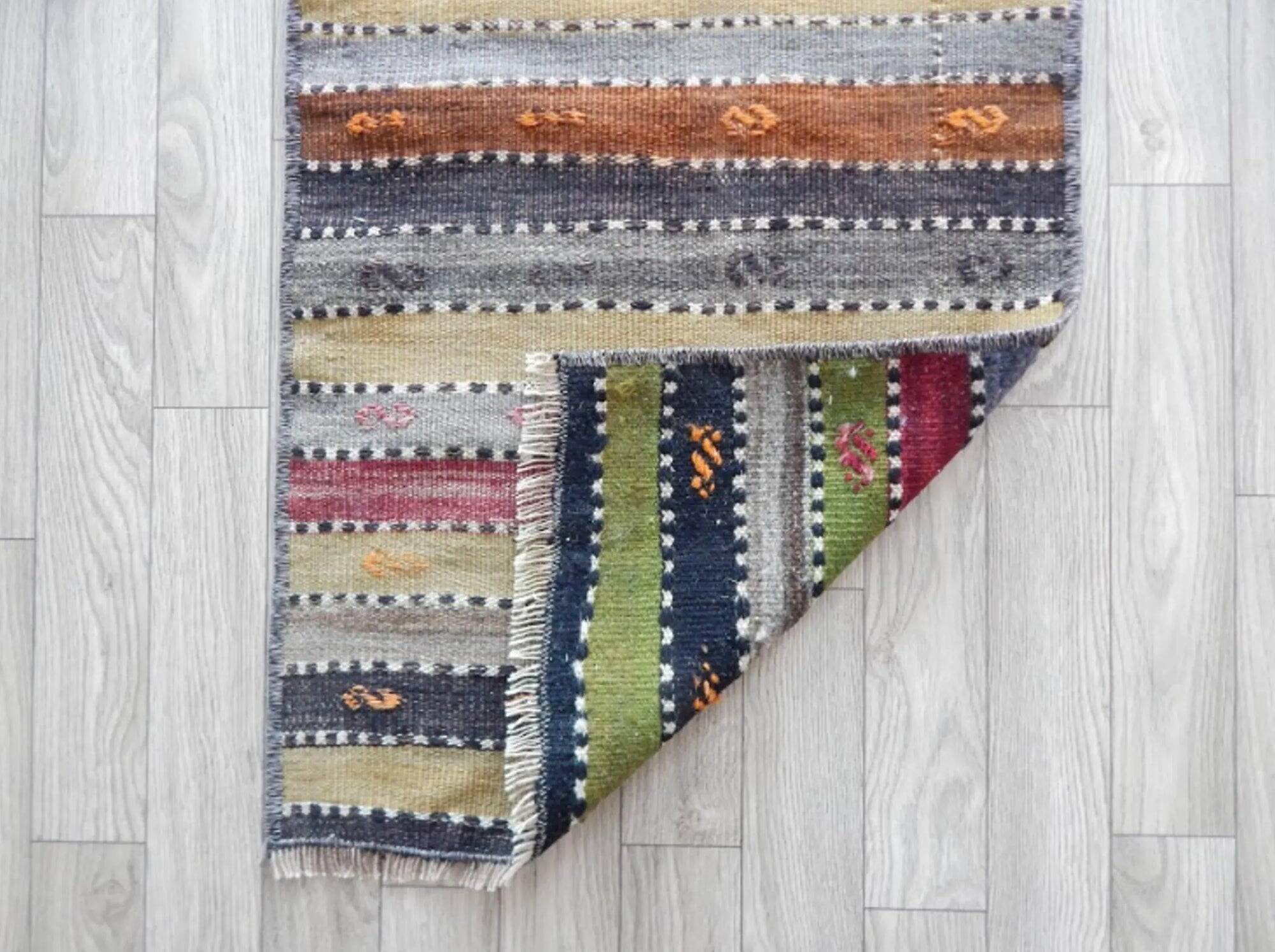 Vintage Turkish hallway rug 41x85 cm