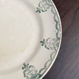 Set of 11 mismatched Terre de Fer plates