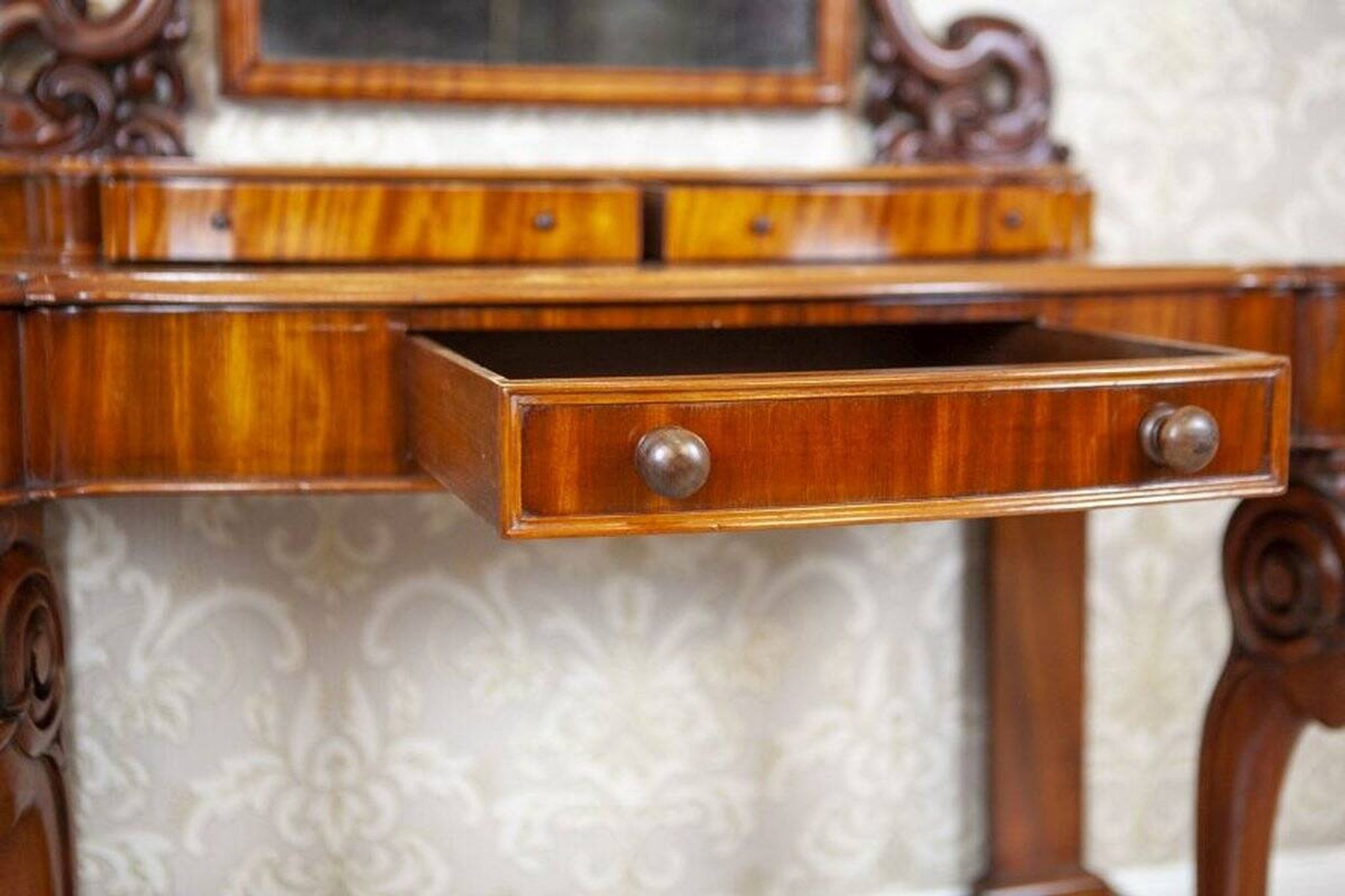 Table de coiffeuse antique en acajou, années 1890