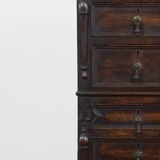 Armoire anglaise antique en chêne du XIXe siècle