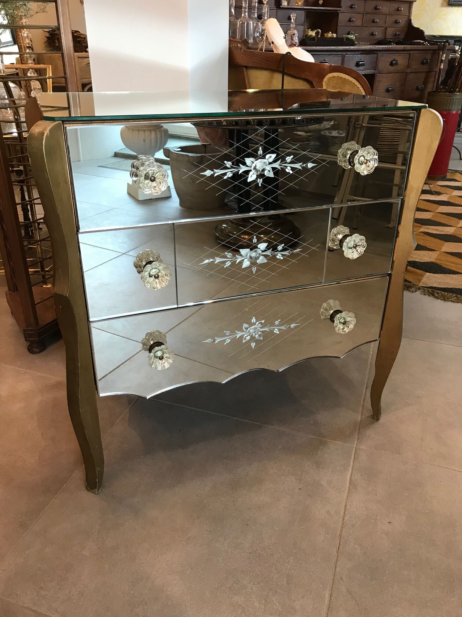 Beautiful Venetian mirror dresser