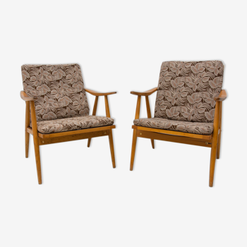 Pair of midcentury armchairs by Jaroslav Šmídek for Ton, 1970