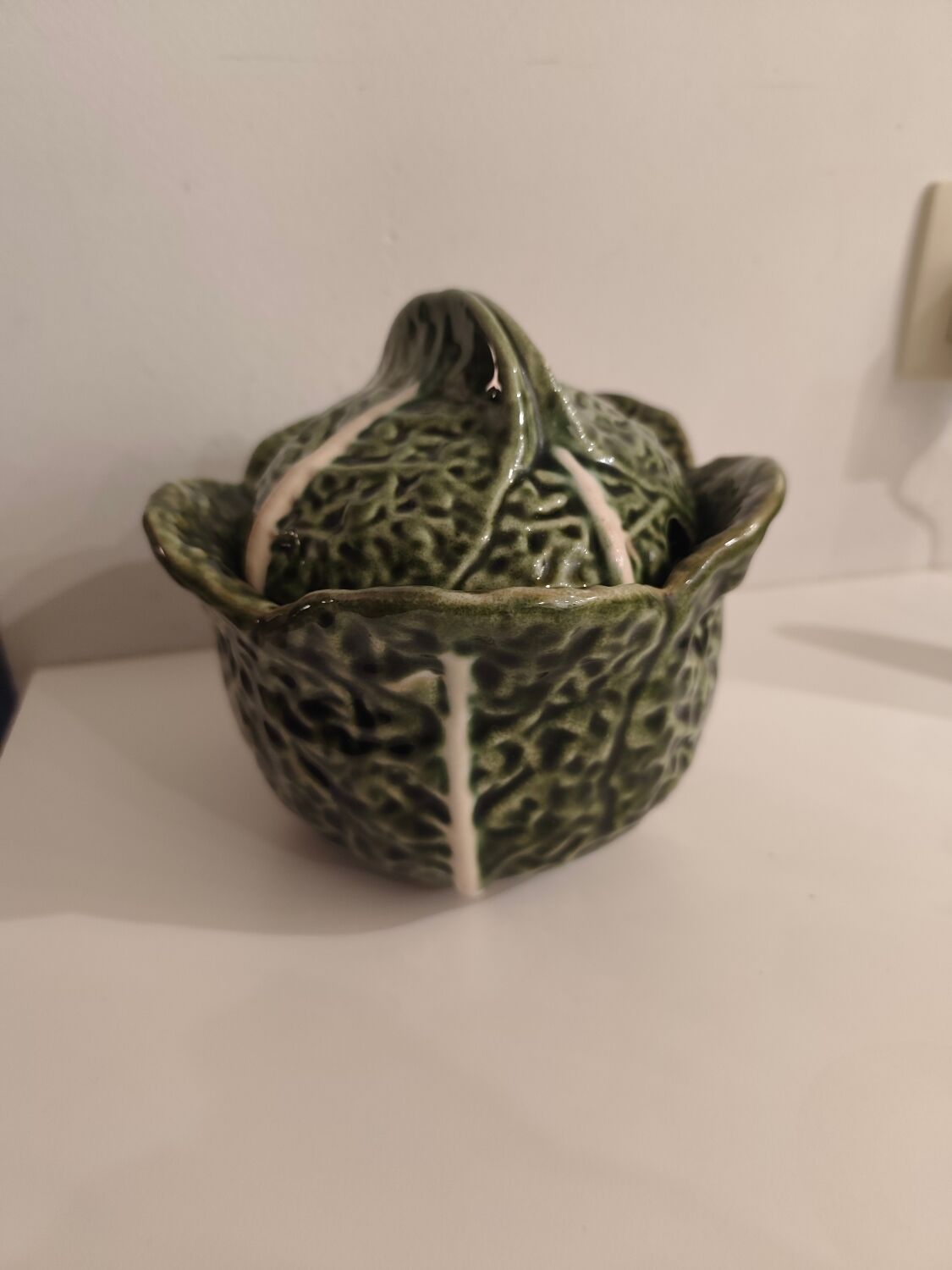 Vegetable dish, earthenware tureen in the shape of a cabbage