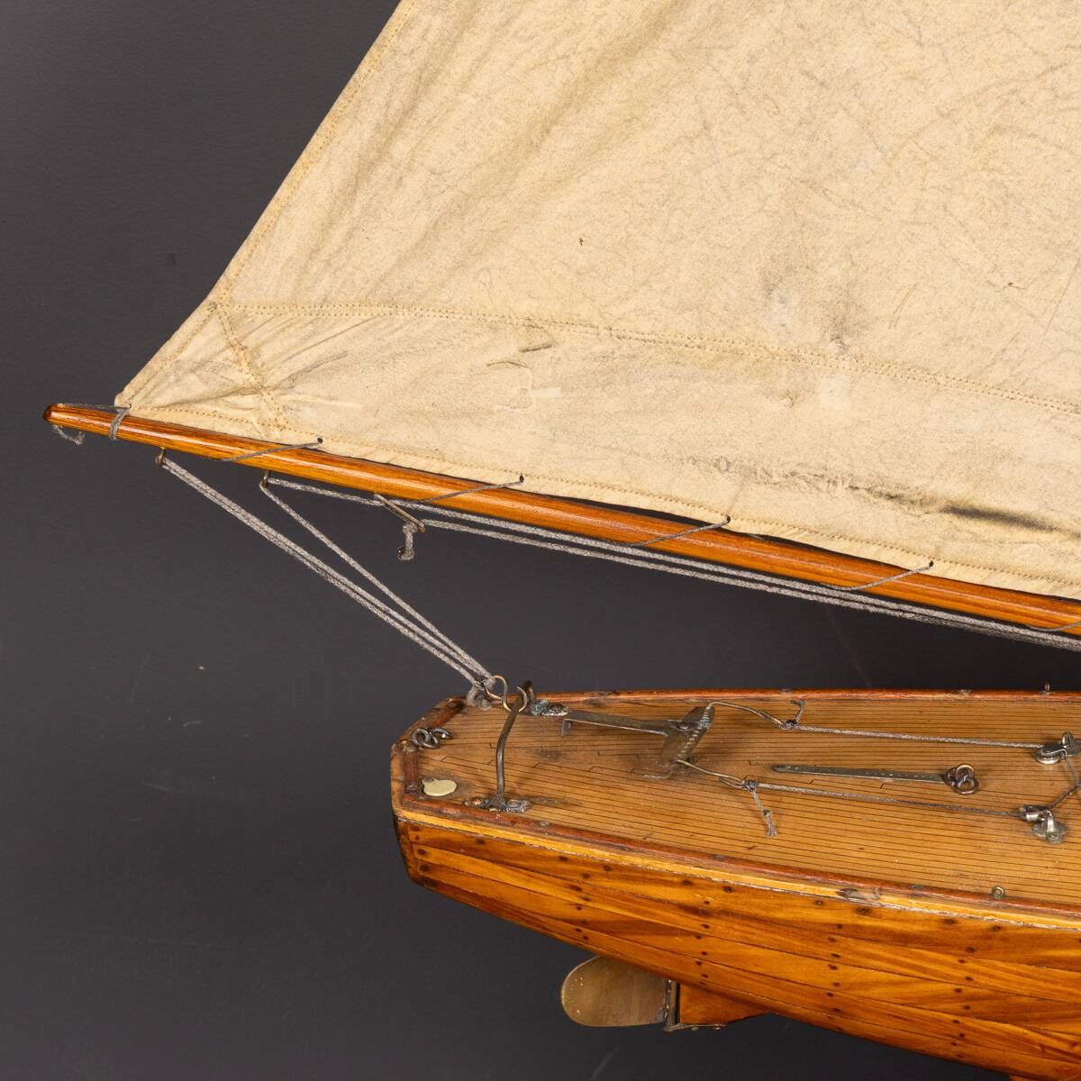 Vintage 20thC English Carved Hull Pond Yacht c.1930