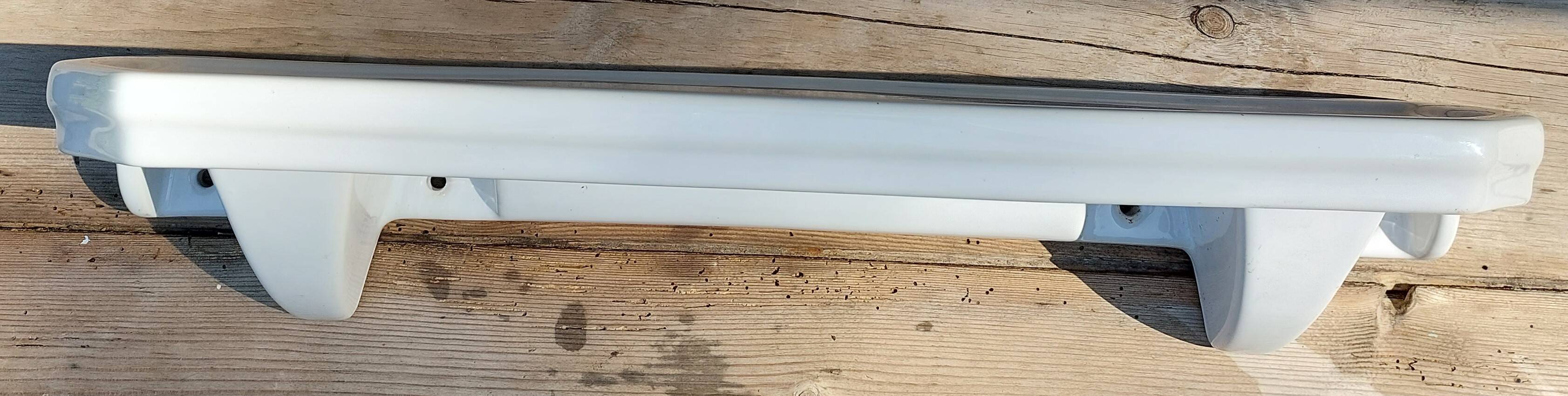 Bathroom Wall Shelf in Art Deco White Porcelain