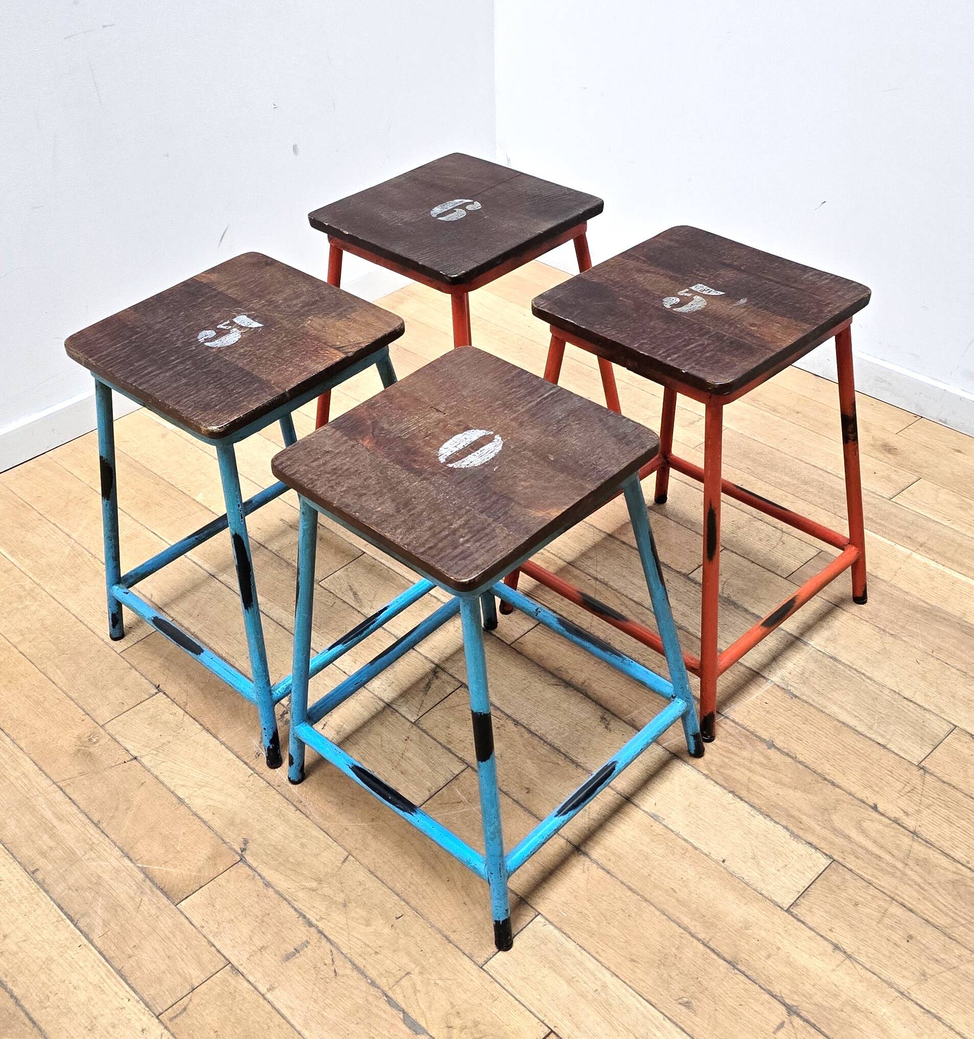 Set of 4 school stools