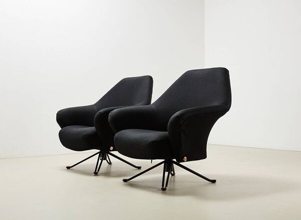 Paire de fauteuils P32 d'Osvaldo Borsani pour Tecno Italie 1956
