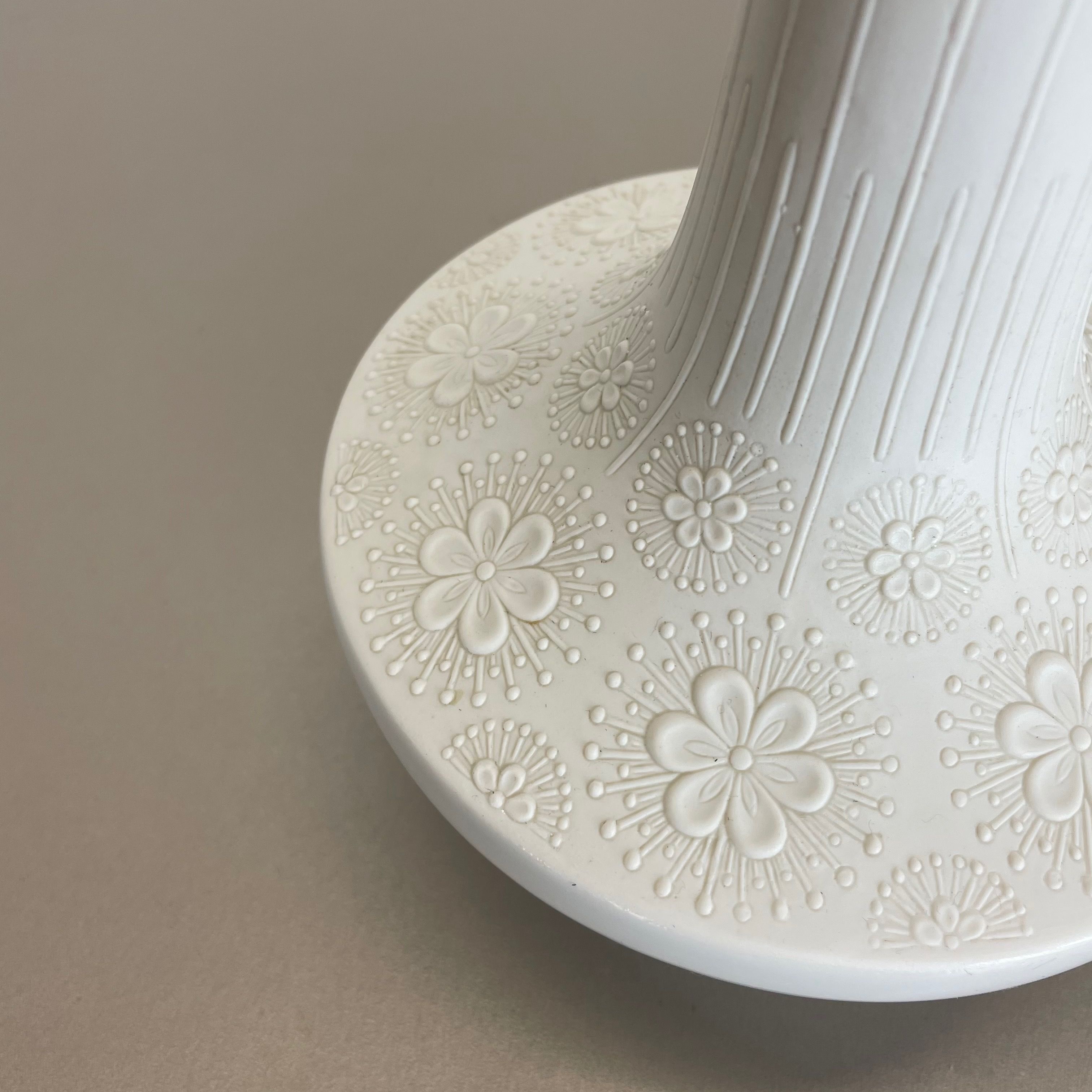 Set of 2 Op Art Biscuit Porcelain Ufo Vases by Edelstein Bavaria, Germany, 1970s