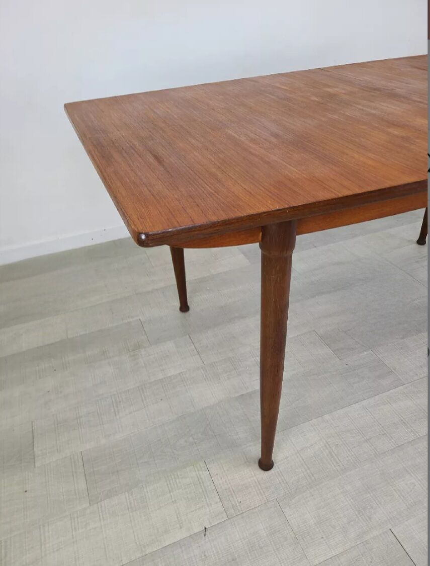Dining table scandinavian in teak 1960s