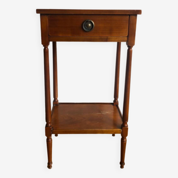 Classic bedside side table