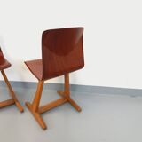 Paire de chaises design vintage ASS Schulmöbel Pagholz Thur-Op-Seat en bois courbé et hêtre
