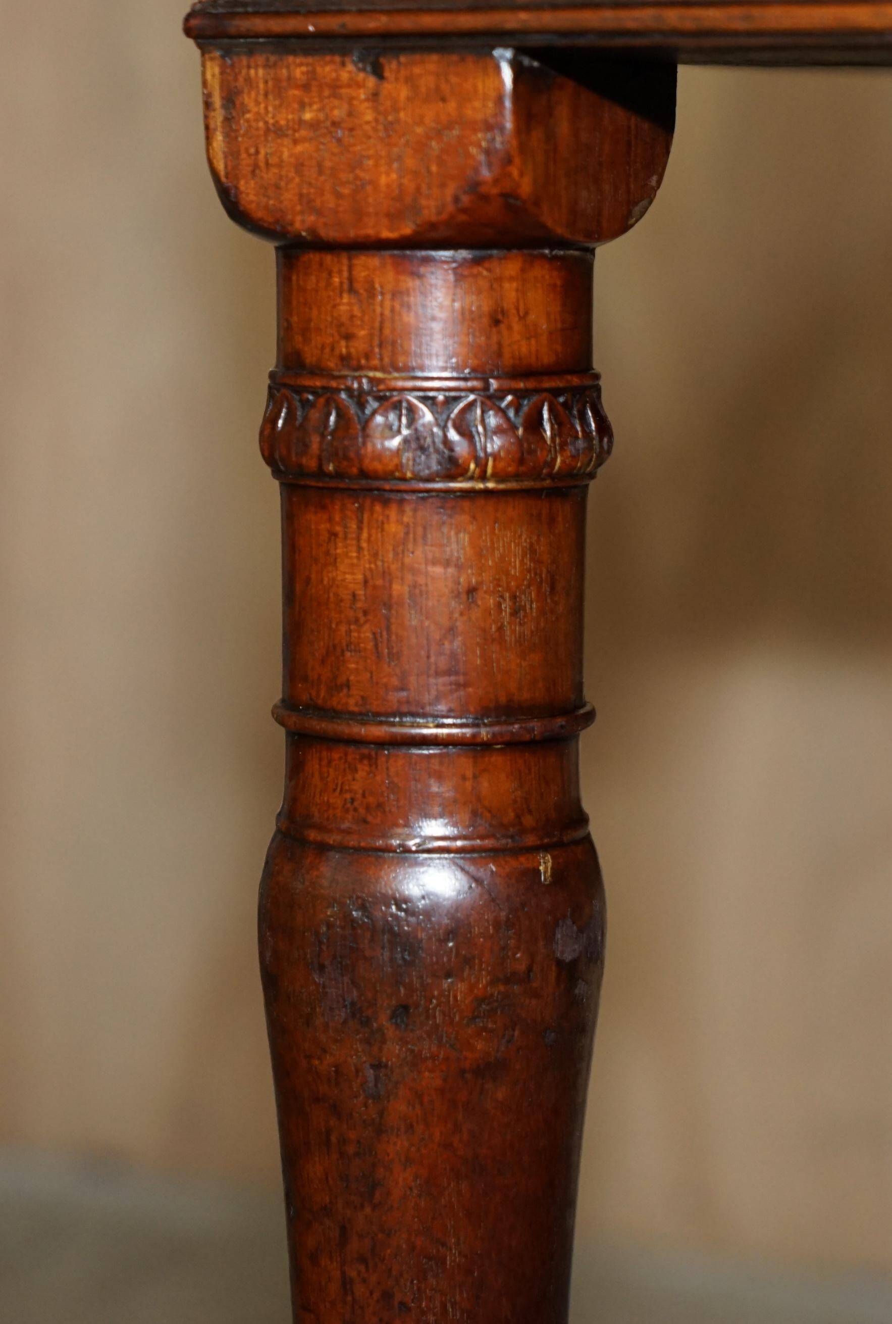 Bureau d'écriture géorgien irlandais antique restauré 1780 cuir
