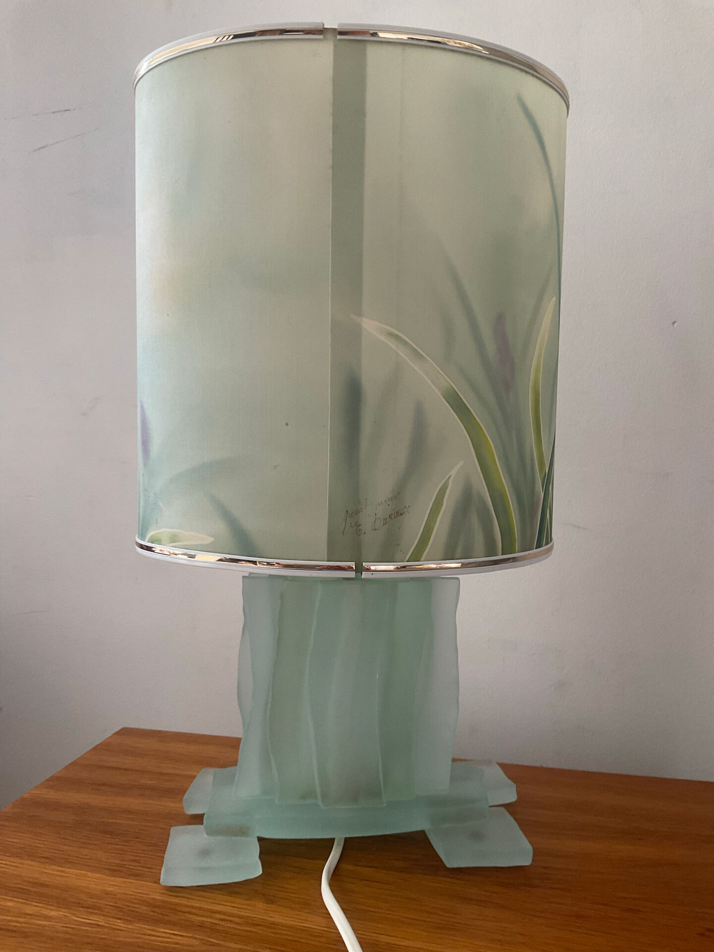 Lampe vintage en verre dépoli et abat jour en soie