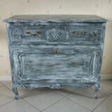 Shabby chic furniture