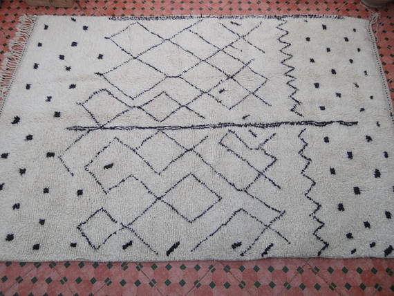 Tapis beni ouarain 283 x 200 cm