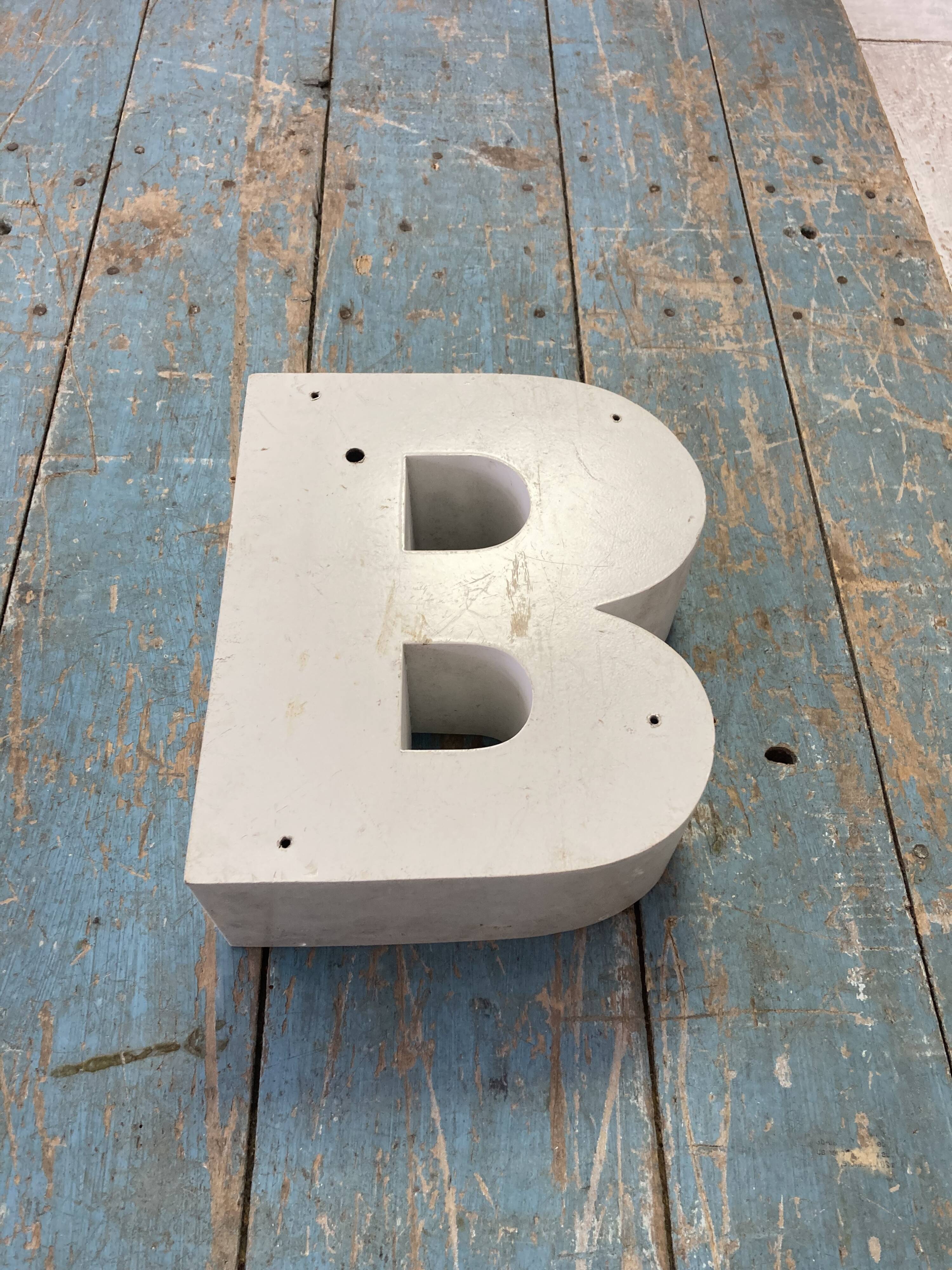Sign Letter B