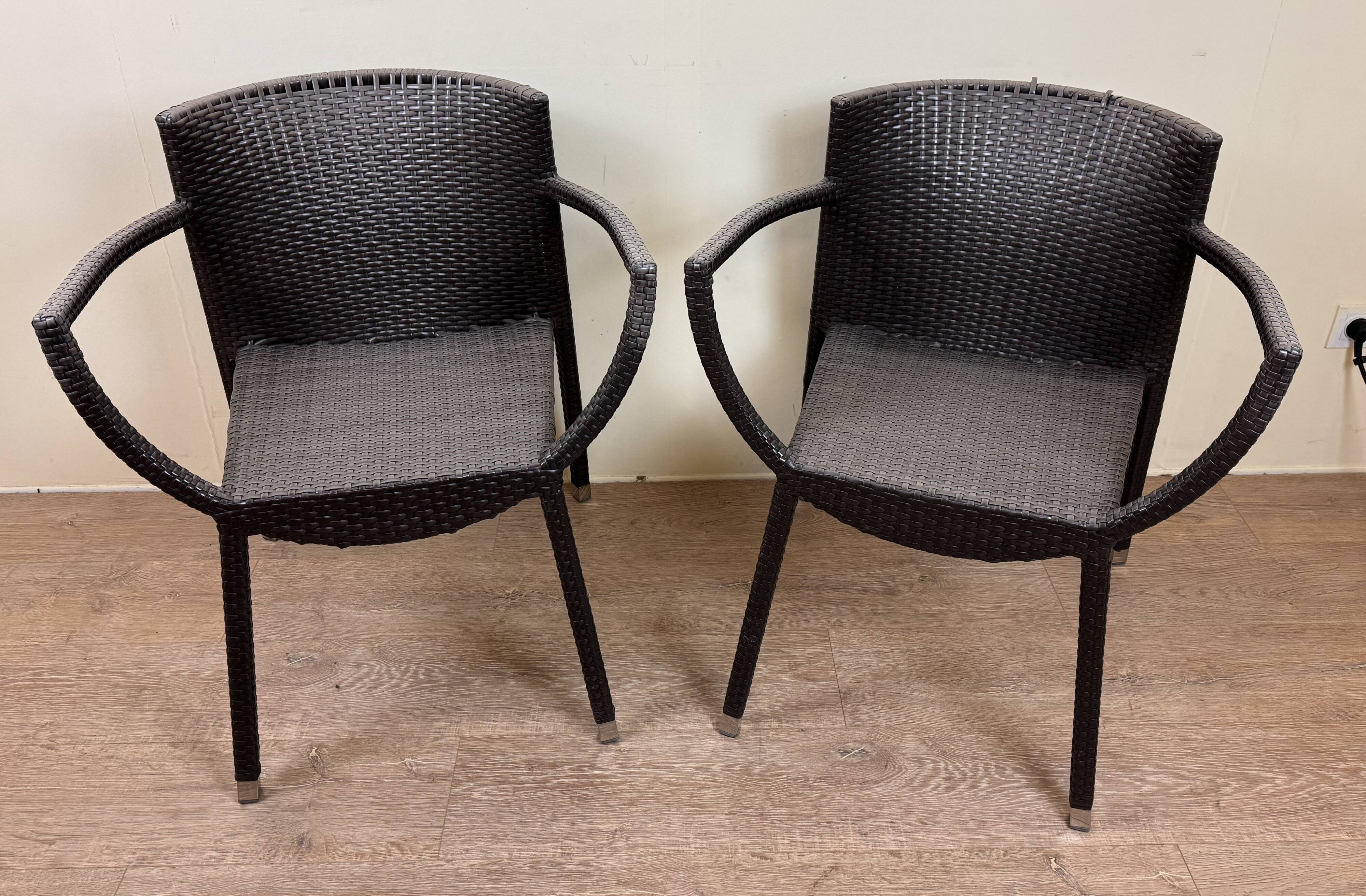 Paire de fauteuils emu modèle nilo design de chiaramonte et marin circa 2000 (encore édités)