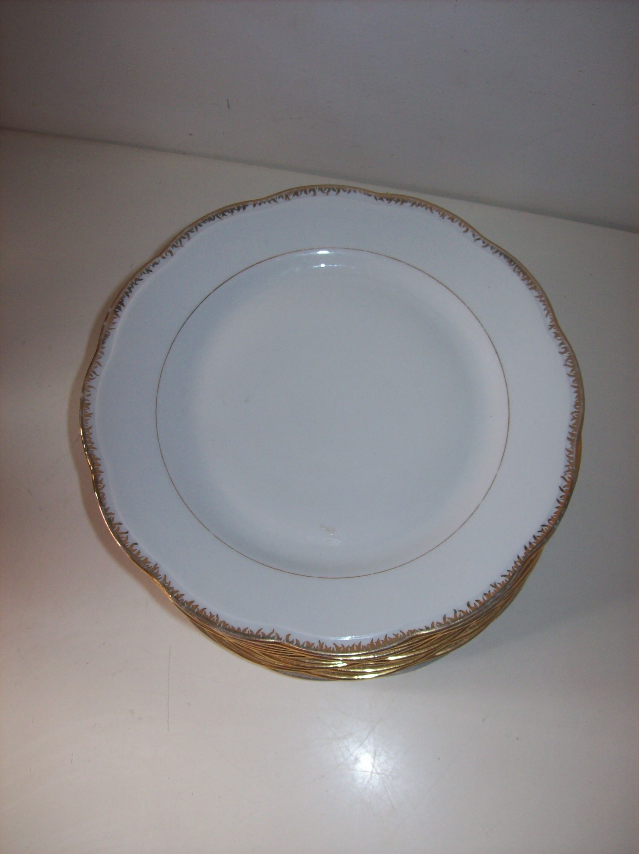 Porcelain dessert plates