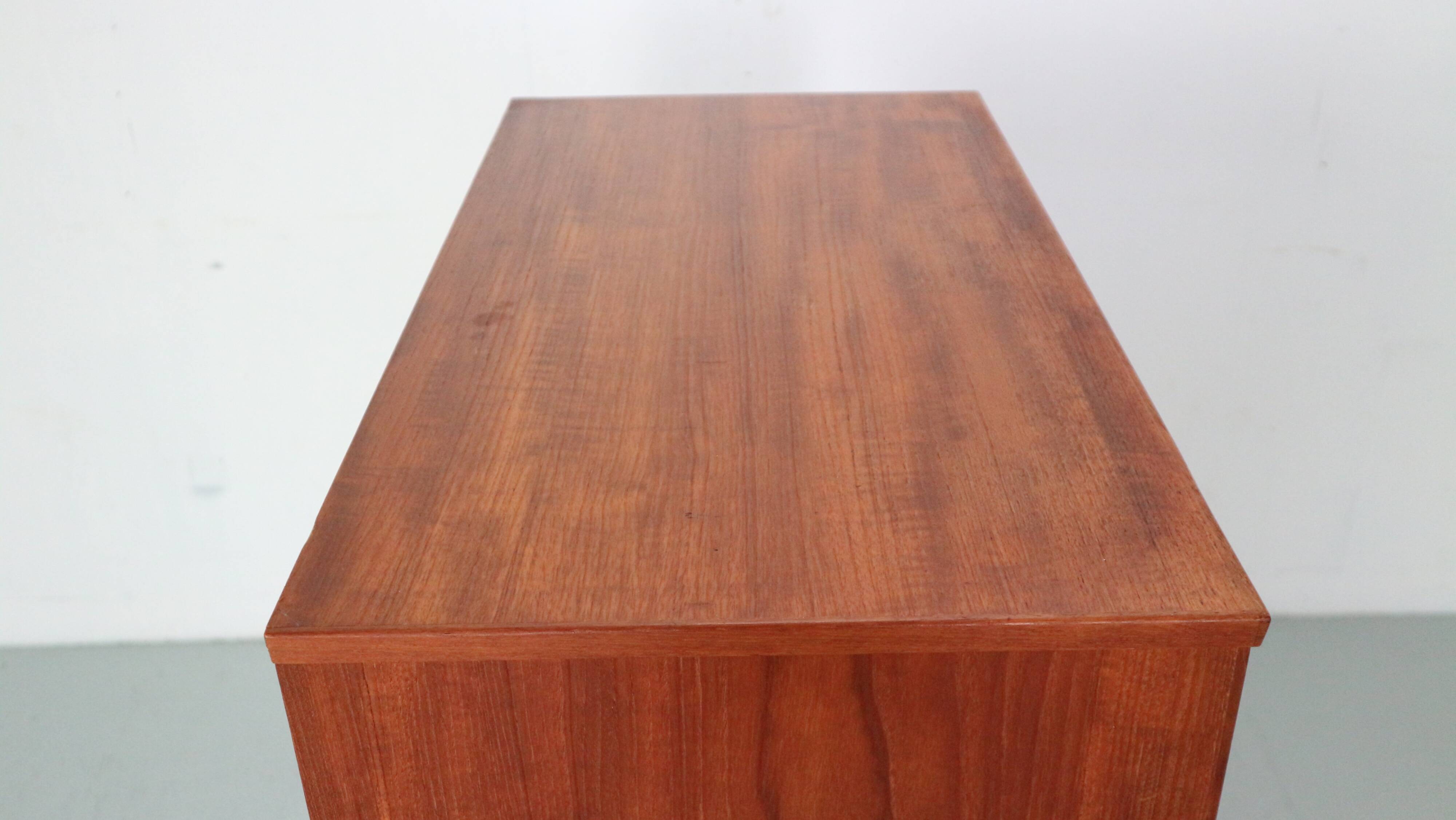 Mid-Century Modern Danish Chest of Six Drawers, Tallboy in Teak, Denmark, 1960