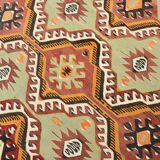 Tapis kilim vintage géométrique fait main – Explosion de motifs ethniques