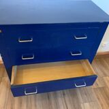 Vintage chest of drawers