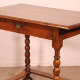 Small Writing Table / Side Table in Walnut - 17th Century