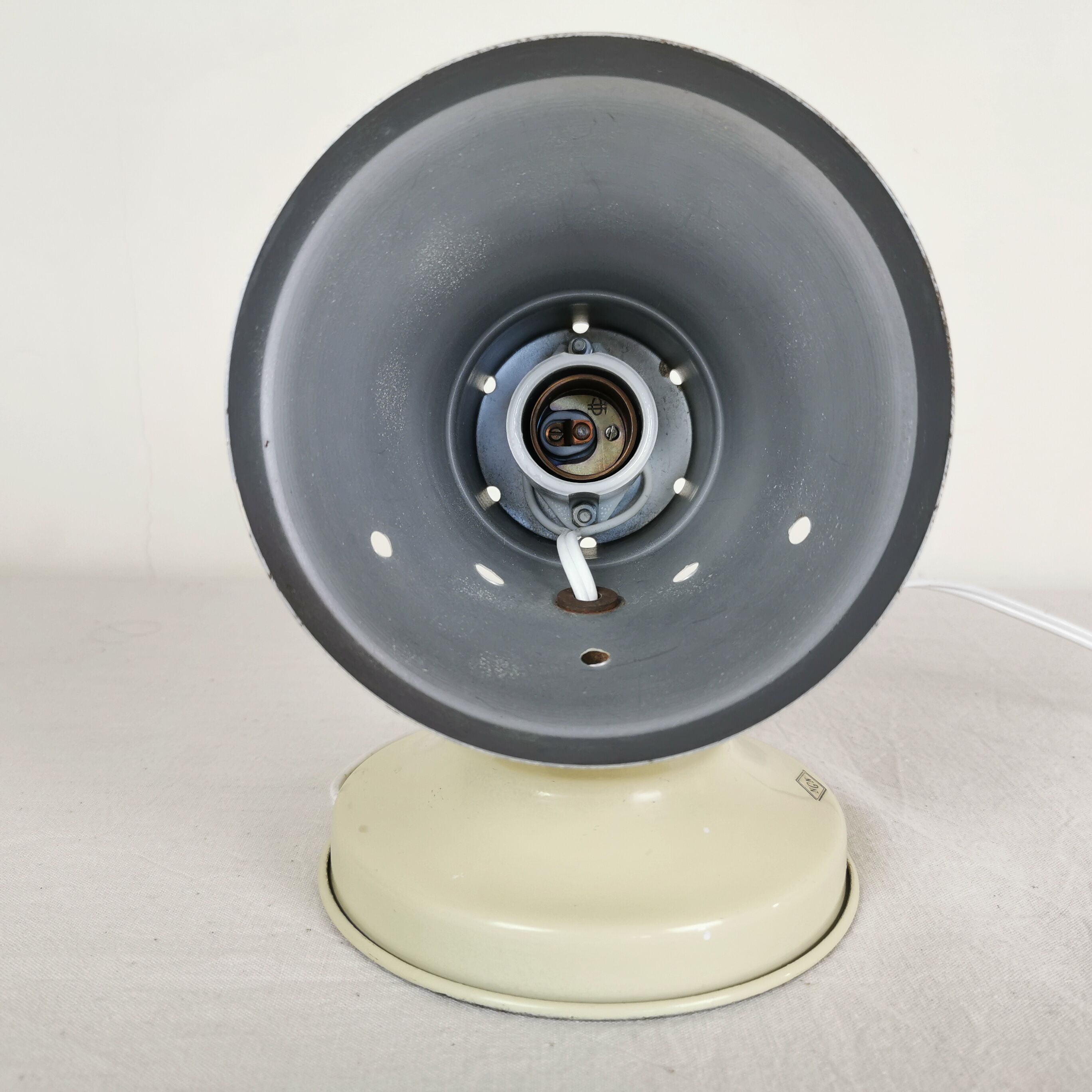 60' articulated lamp