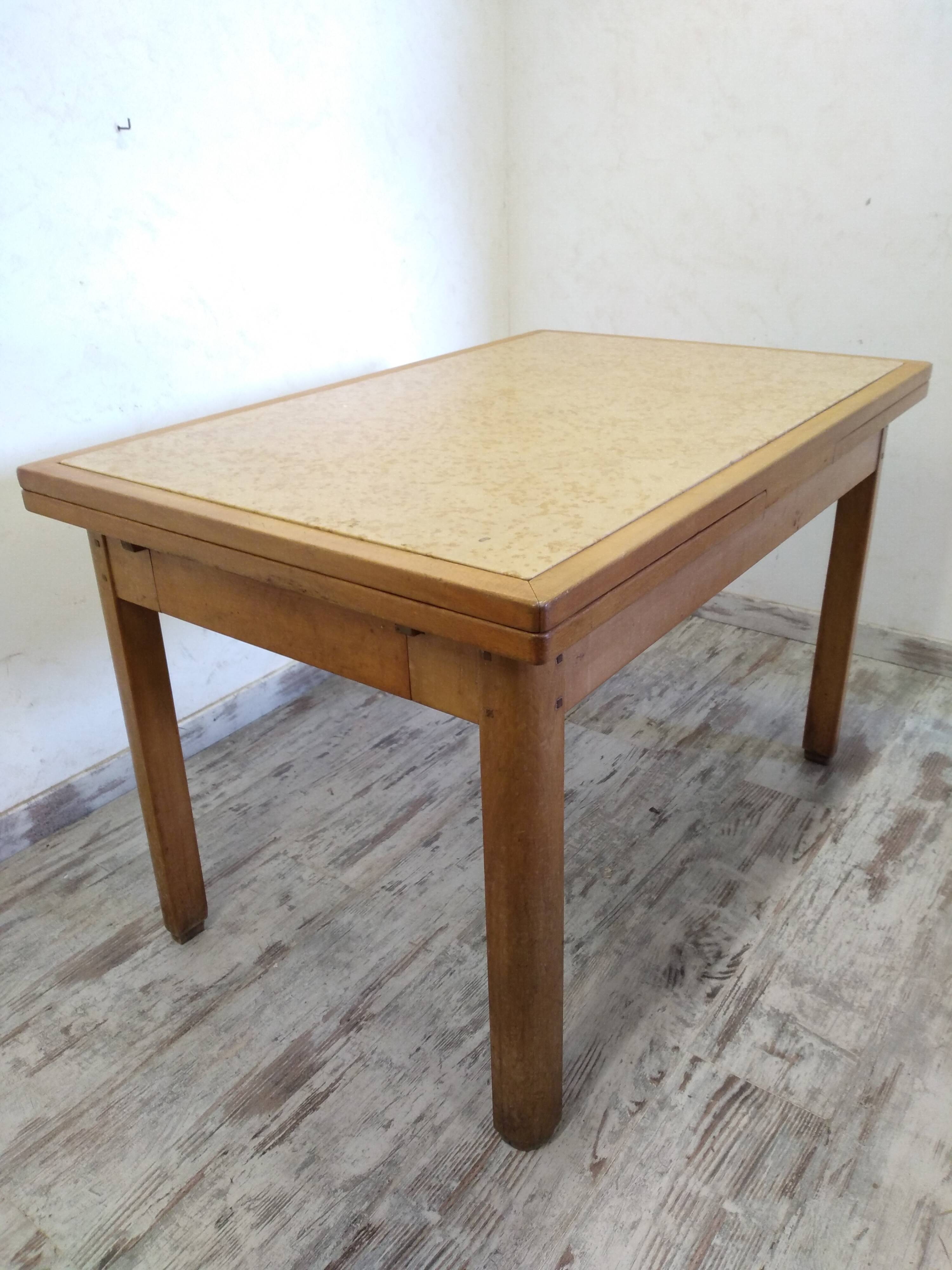 Wood and marble table with extensions