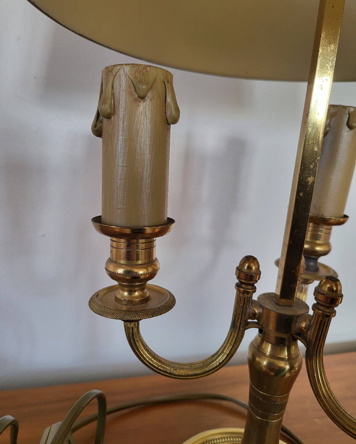 Antique Empire Style Bouillotte Lamp in brass and tin