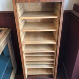Shuttered storage column