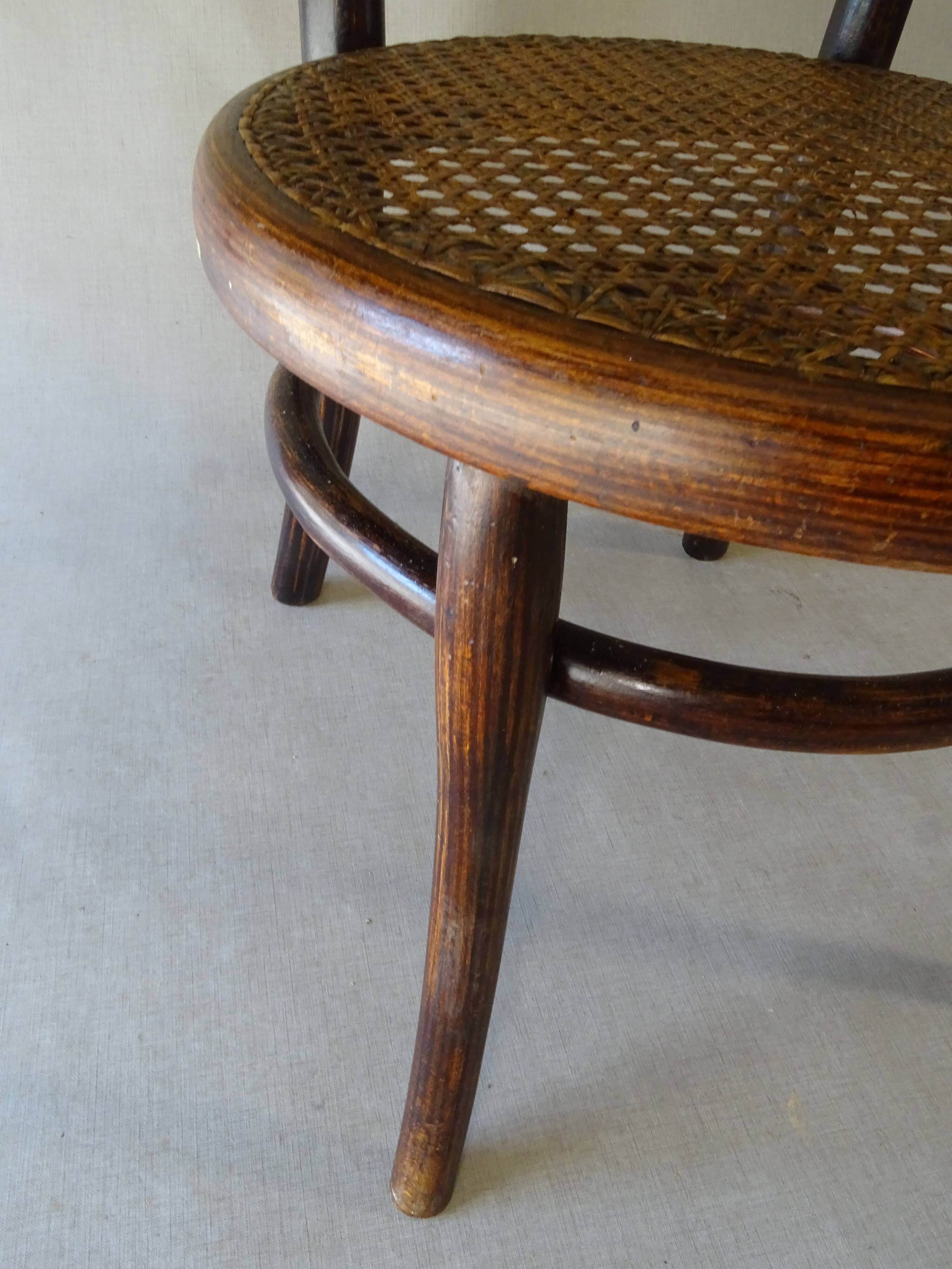 Nanny chair No. 14 Thonet 1875, original caning