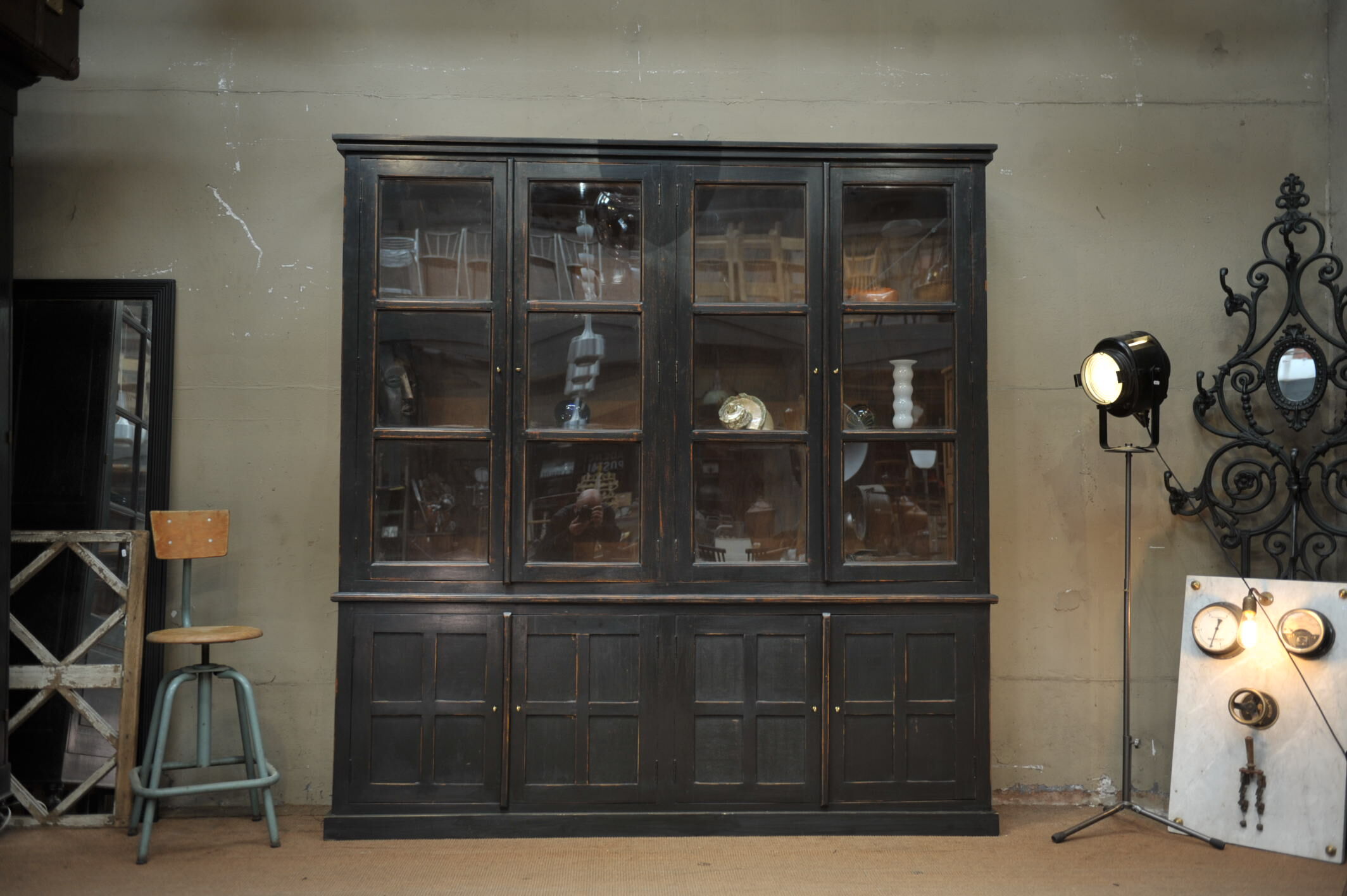Glass library in teak 1970 patinated black