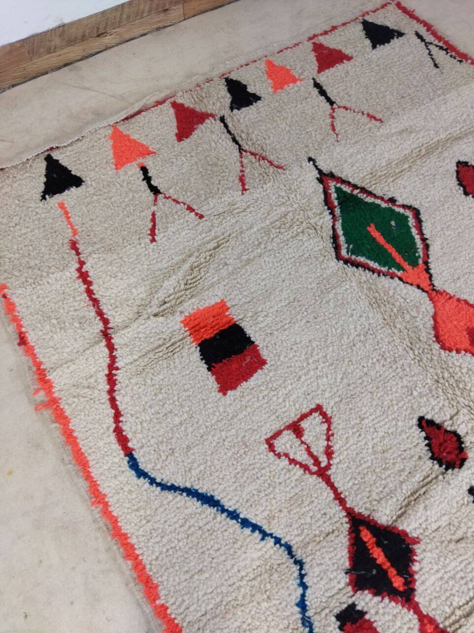 Handmade Moroccan Berber Rug 278 X 152 CM