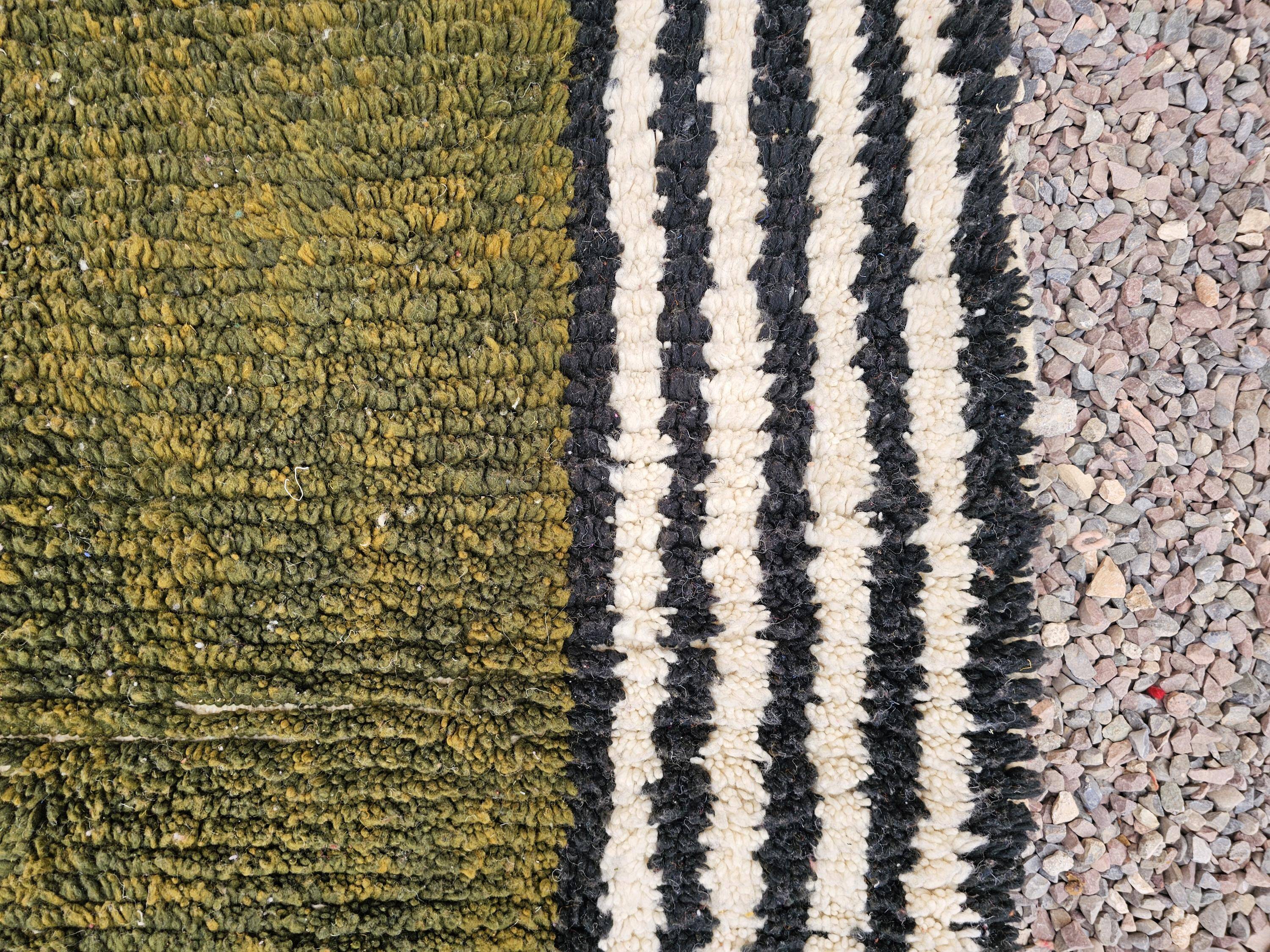 Berber rug in natural wool 2.5x1.5 m