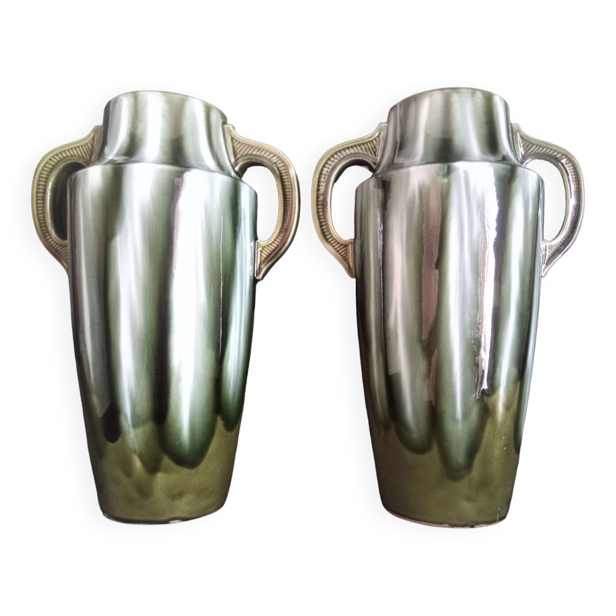 Pair of Art Deco vases in glazed earthenware with white drips on a green background