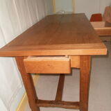 Farm table