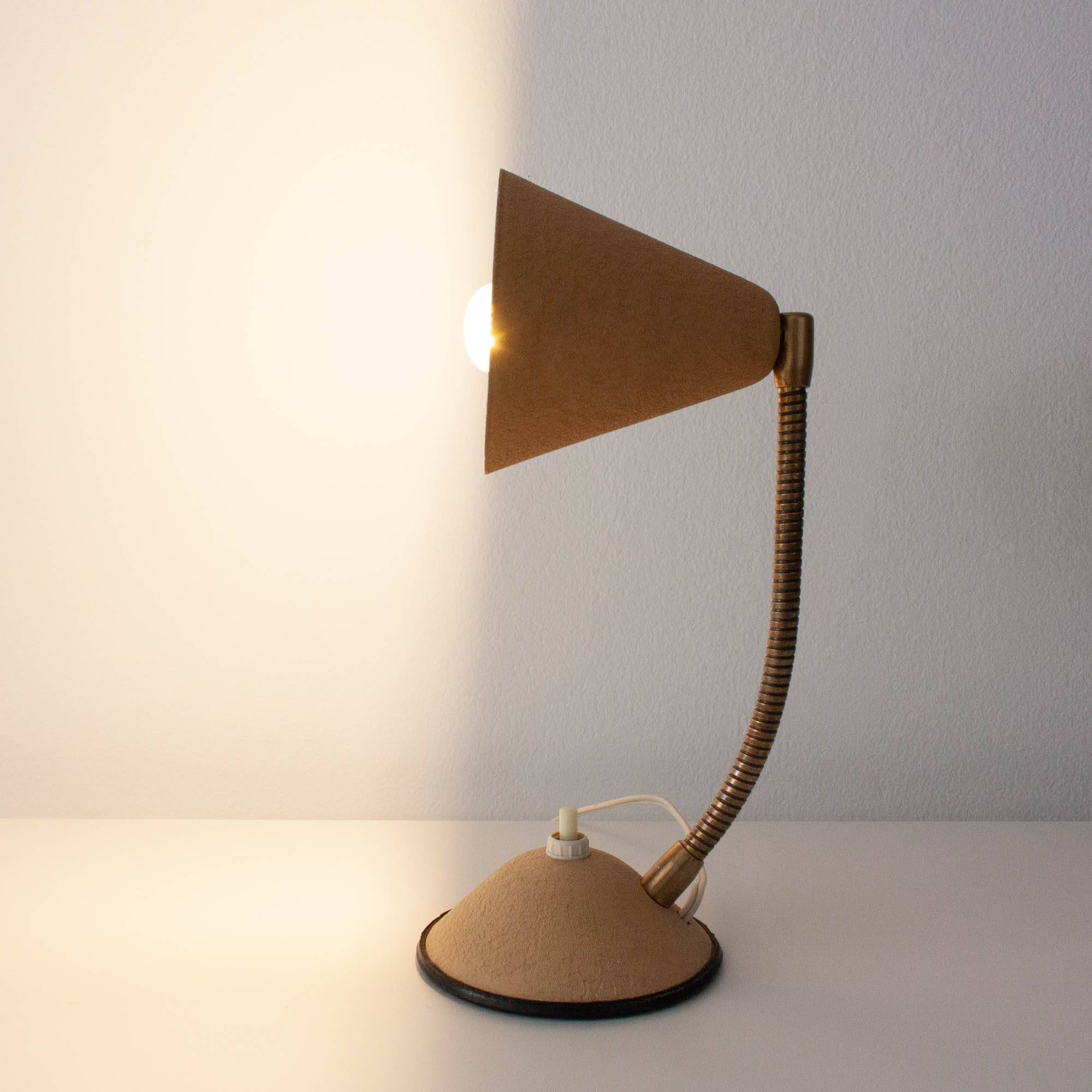 Vintage beige table lamp with gooseneck, Germany 1950s