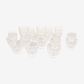 Set of 24 star foot liqueur glasses